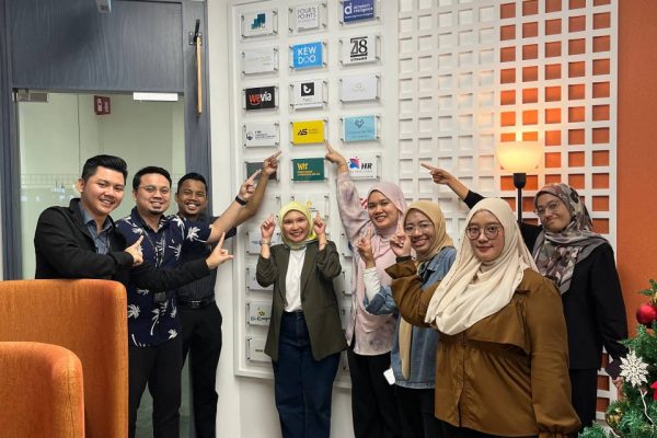 Acerbic Synergy Executive Consultant